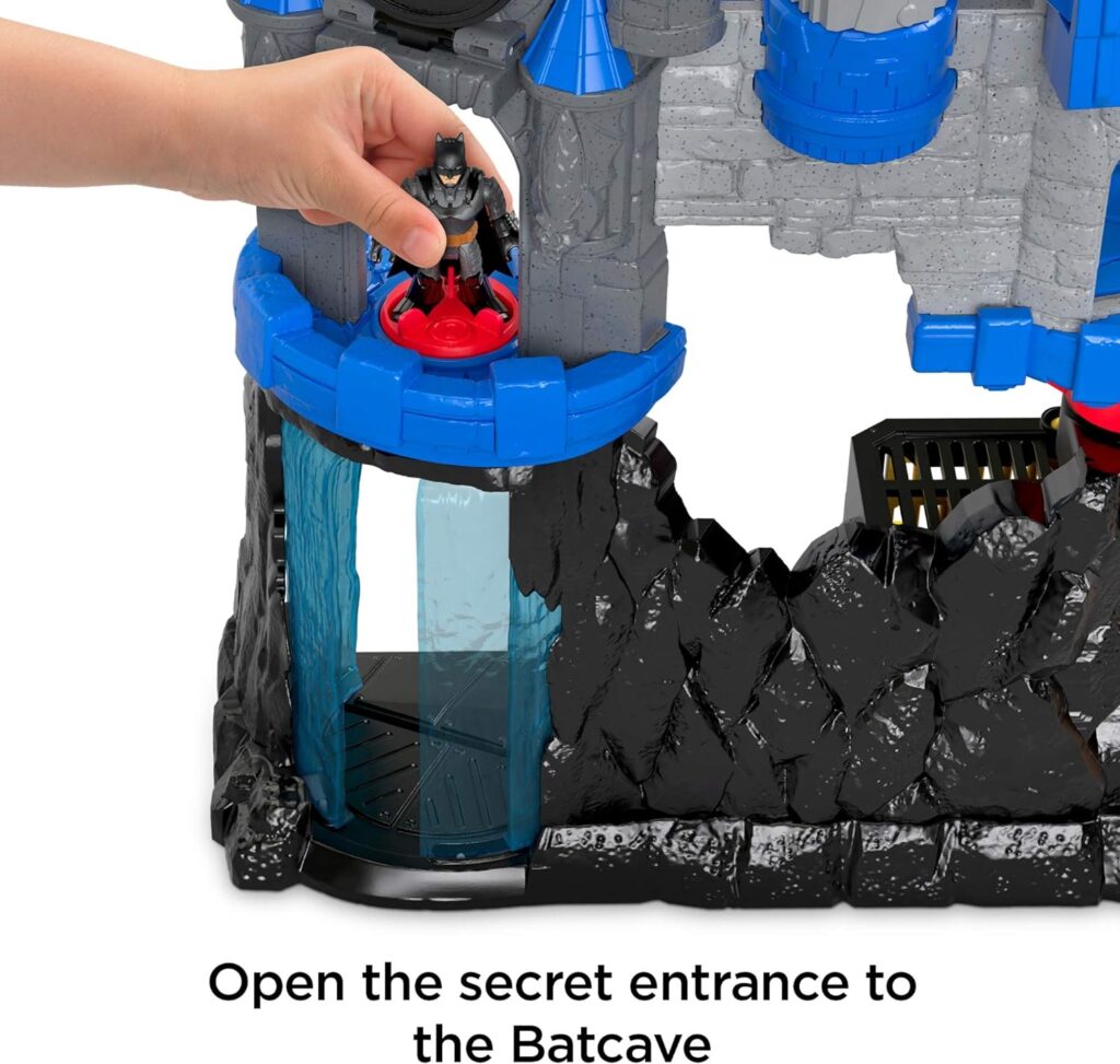 Fisher-Price Imaginext DC Super Friends Batman Toy, Wayne Manor Batcave Playset with Figure Batcyle  Accessories for Ages 3+ Years (Amazon Exclusive)