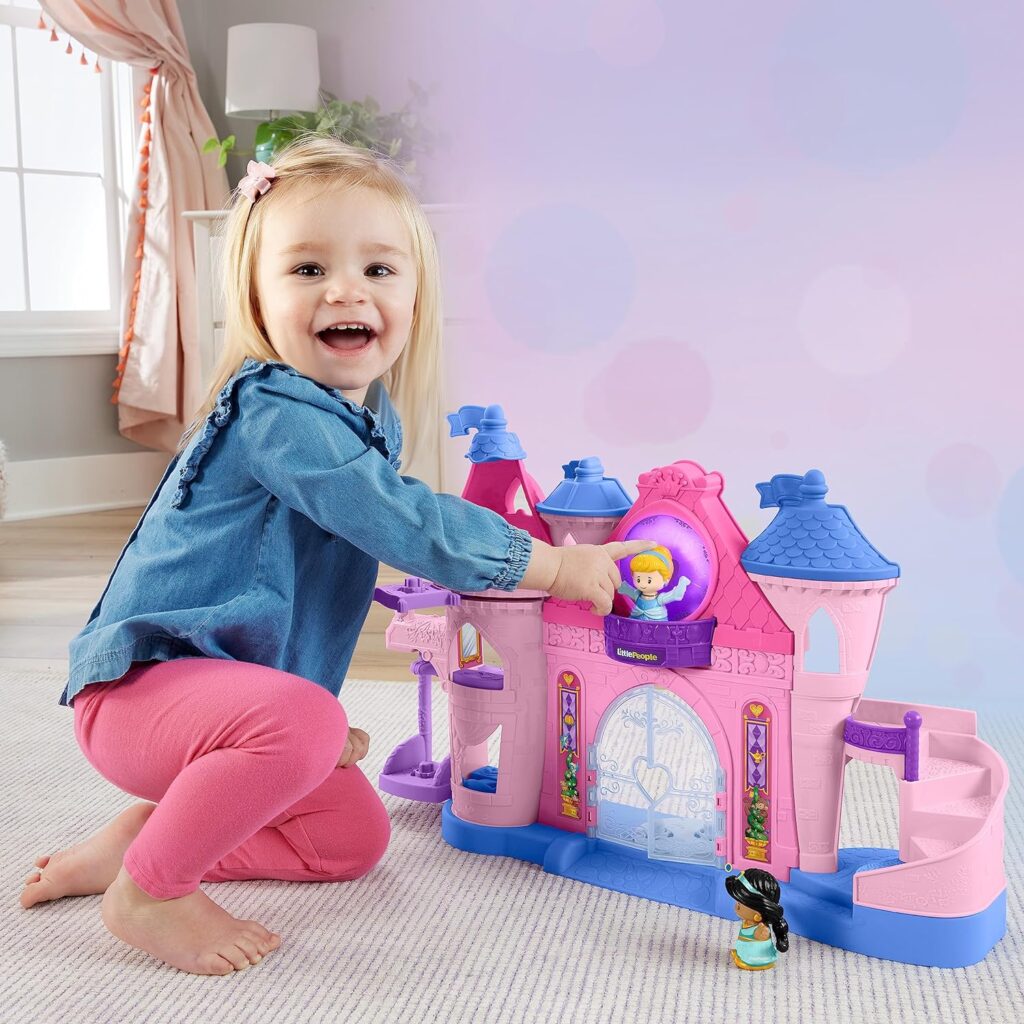 Fisher-Price Little People Toddler Playset Disney Princess Magical Lights  Dancing Castle Musical Toy with 2 Figures for Ages 18+ Months